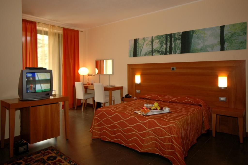 Hotel Langhe&Monferrato Costigliole d'Asti Exterior foto