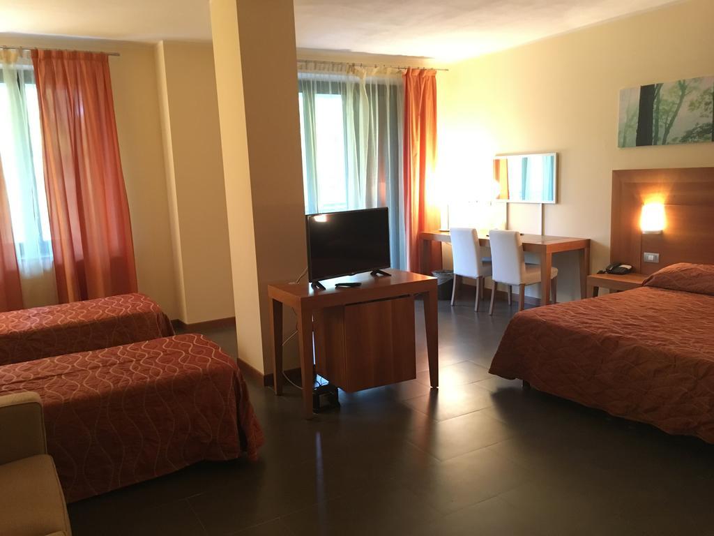 Hotel Langhe&Monferrato Costigliole d'Asti Exterior foto